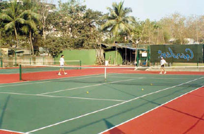 November 2000 - Tennis Court of the Month